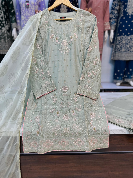 SG730 Viscose Pistachio Green