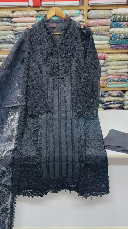 PB4343 Black