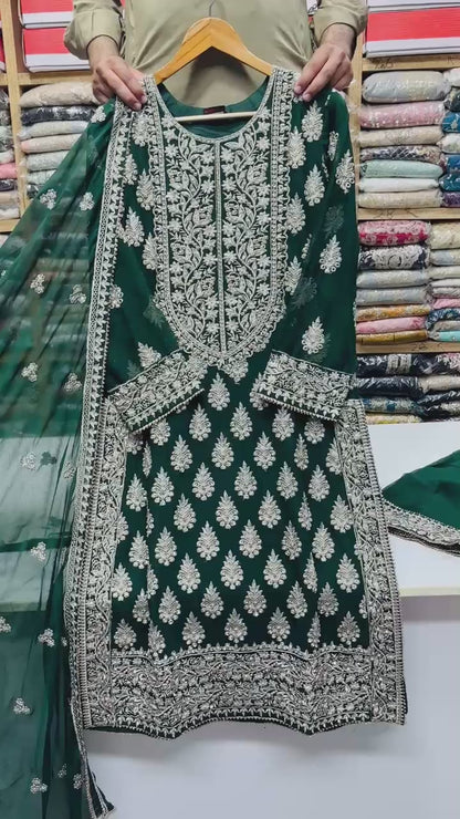 PB1738 Green