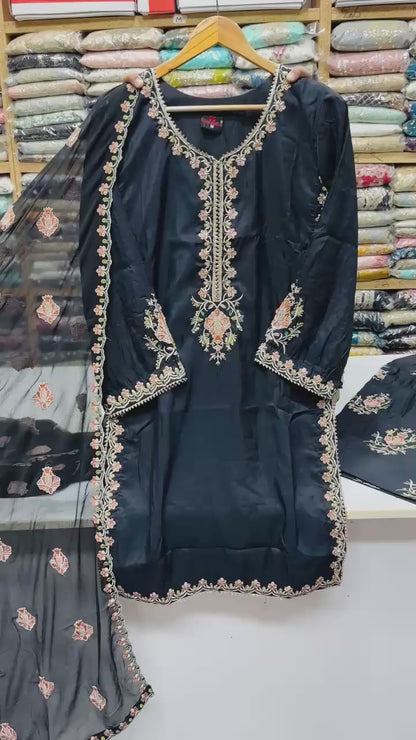 PB8593 Black