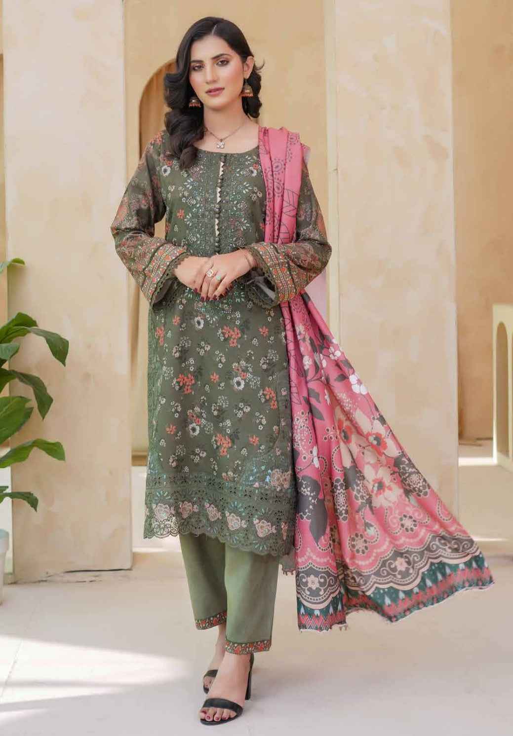 Dhanak Print Fabric Suit | Patch & Boring Work with Printed Shawl – Winter Collection