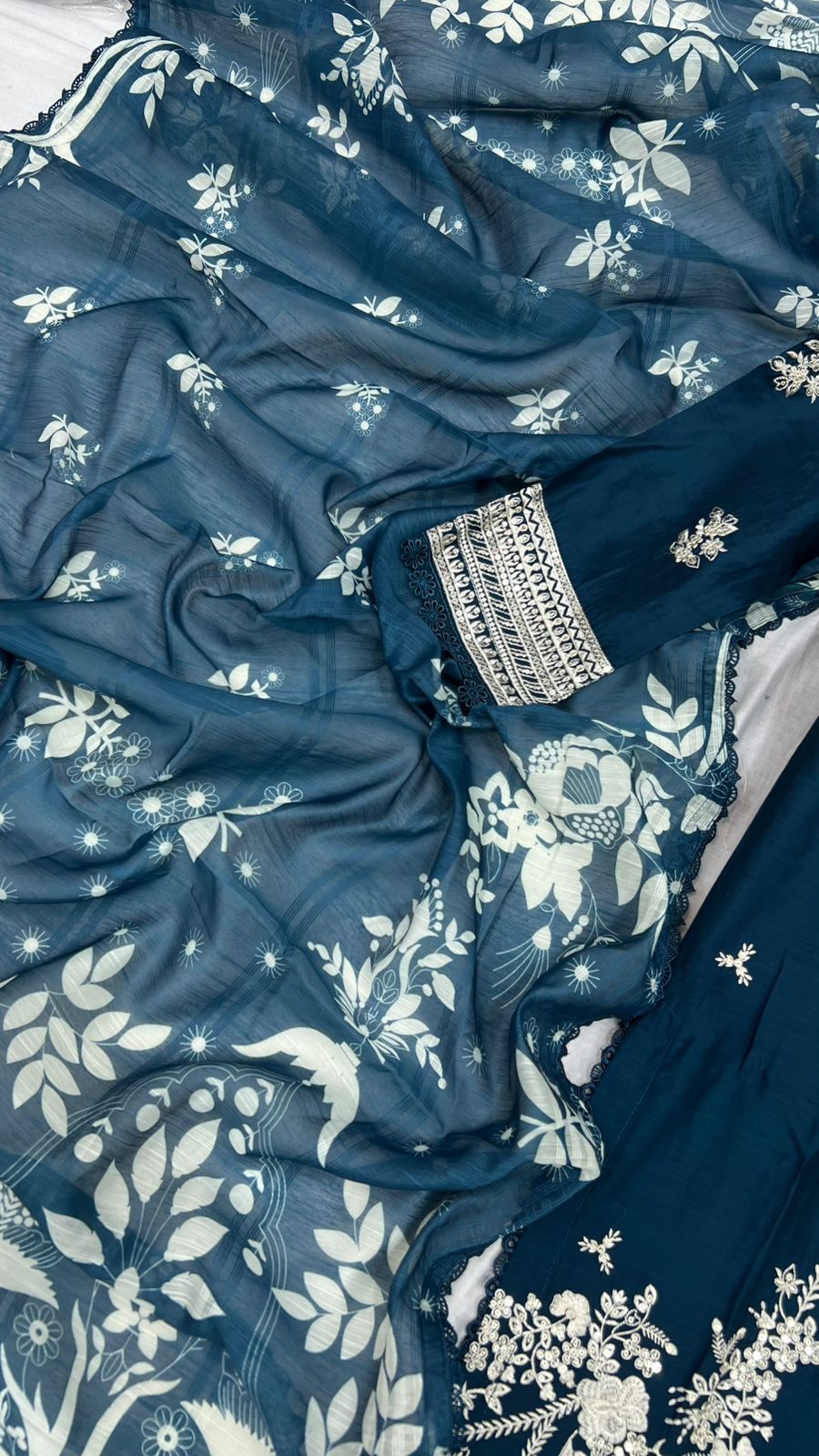 Winter Viscose Embroidered Suit | Heavy Embroidered Shirt with Digital Print Dupatta