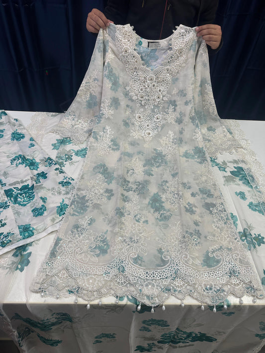 Maria B Inspired Chiffon Thread Work Hit Article – Floral Prints with Embroidered Chiffon Dupatta