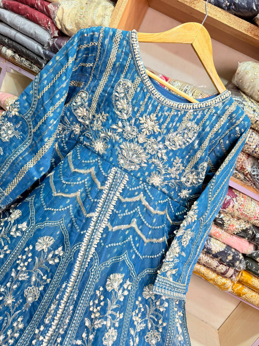 CHIFFON FABRIC 2-PCS BEAUTIFUL EMBROIDED MAXI