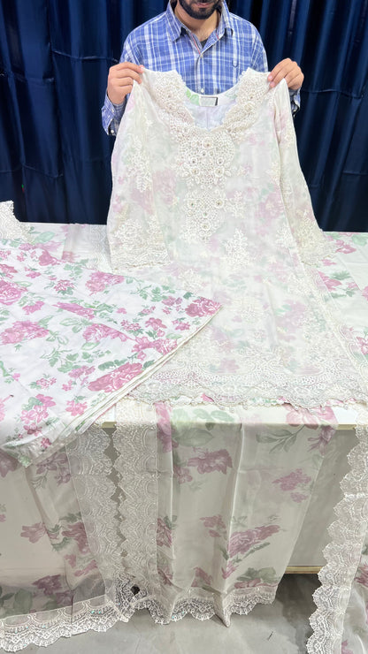 Maria B Inspired Chiffon Thread Work Hit Article – Floral Prints with Embroidered Chiffon Dupatta