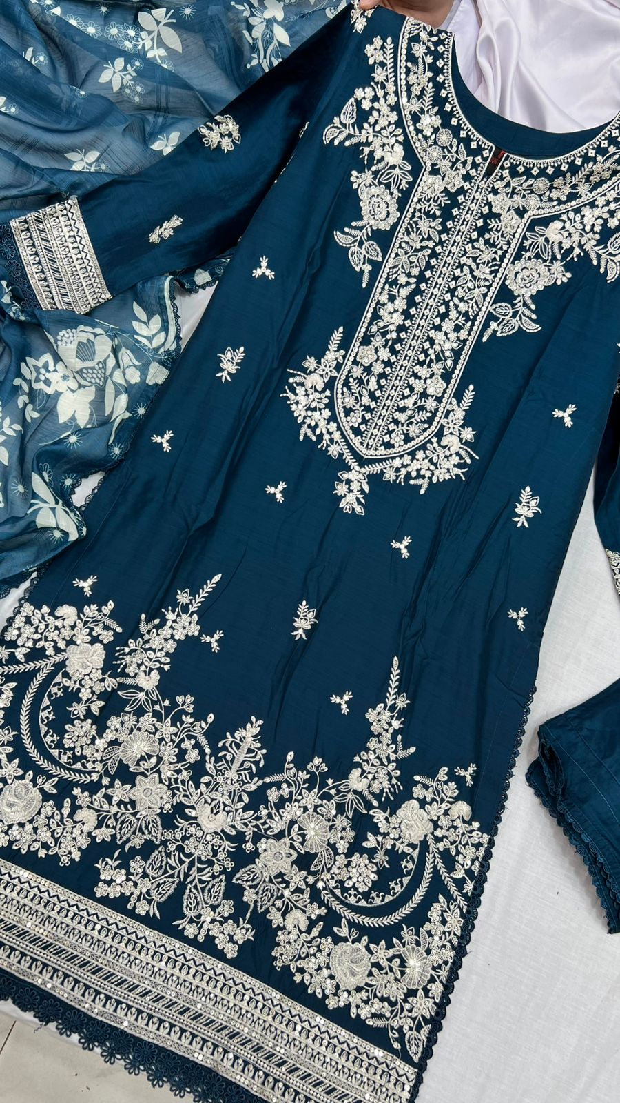 Winter Viscose Embroidered Suit | Heavy Embroidered Shirt with Digital Print Dupatta